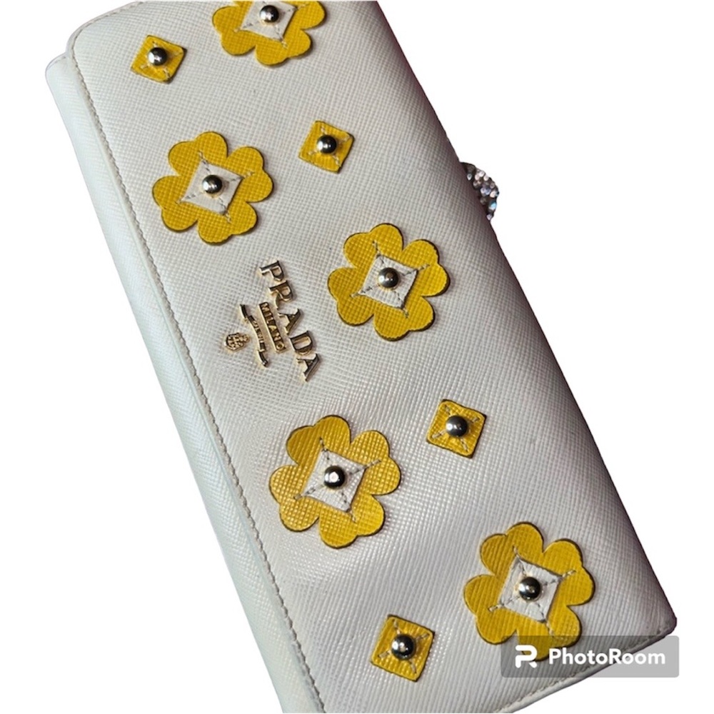 Authentic Rare Prada Staffiano Yellow Flower Long Wallet. - Picture 11 of 13